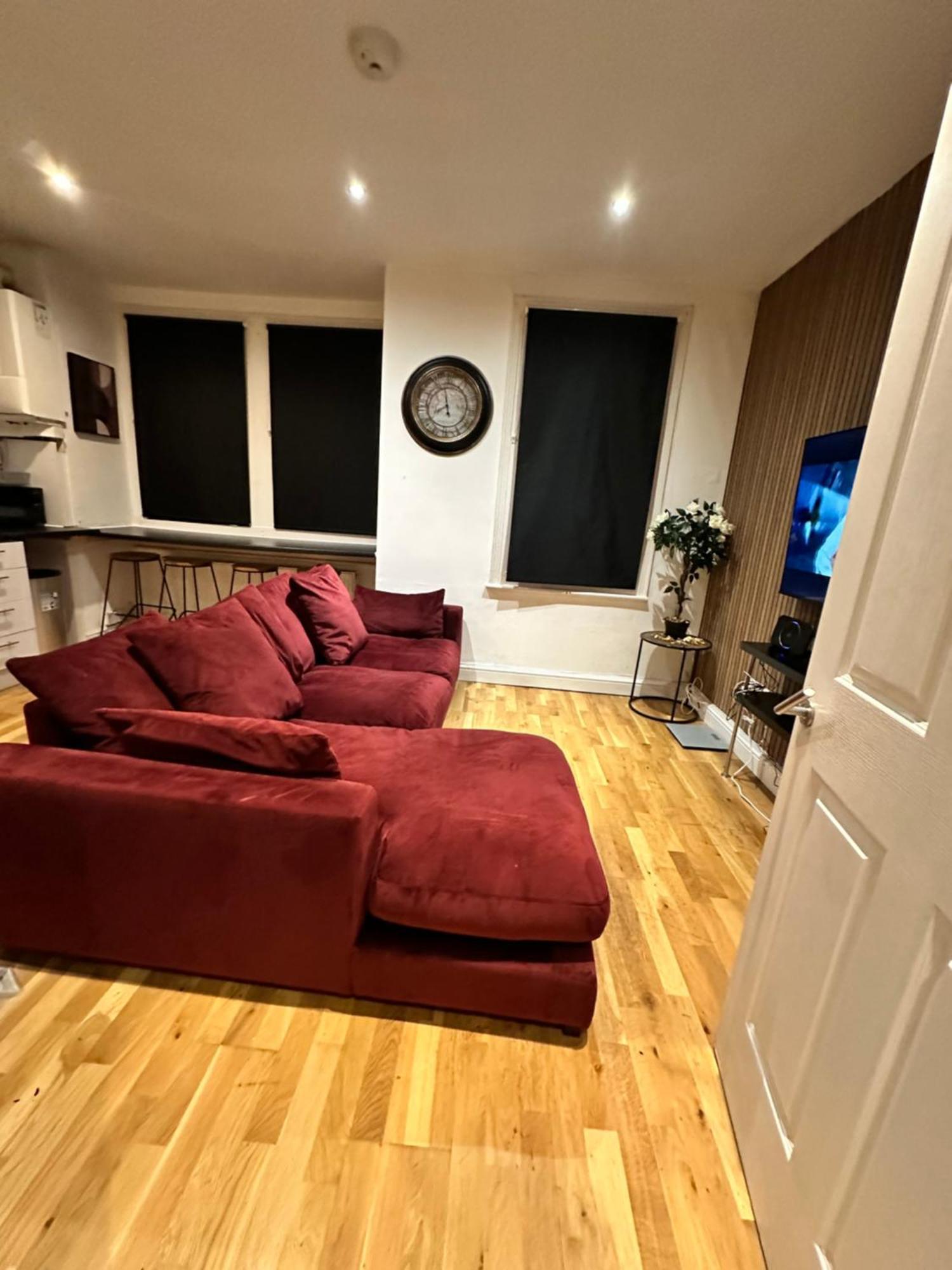 Appartamento 2 Bed Away From Tooting *