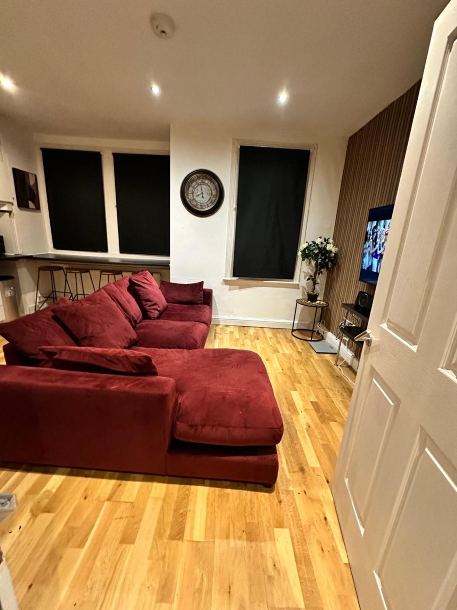 Appartamento 2 Bed Away From Tooting